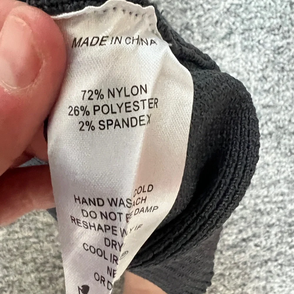 Quince Ribbed Crop Top - Picture 4 of 4